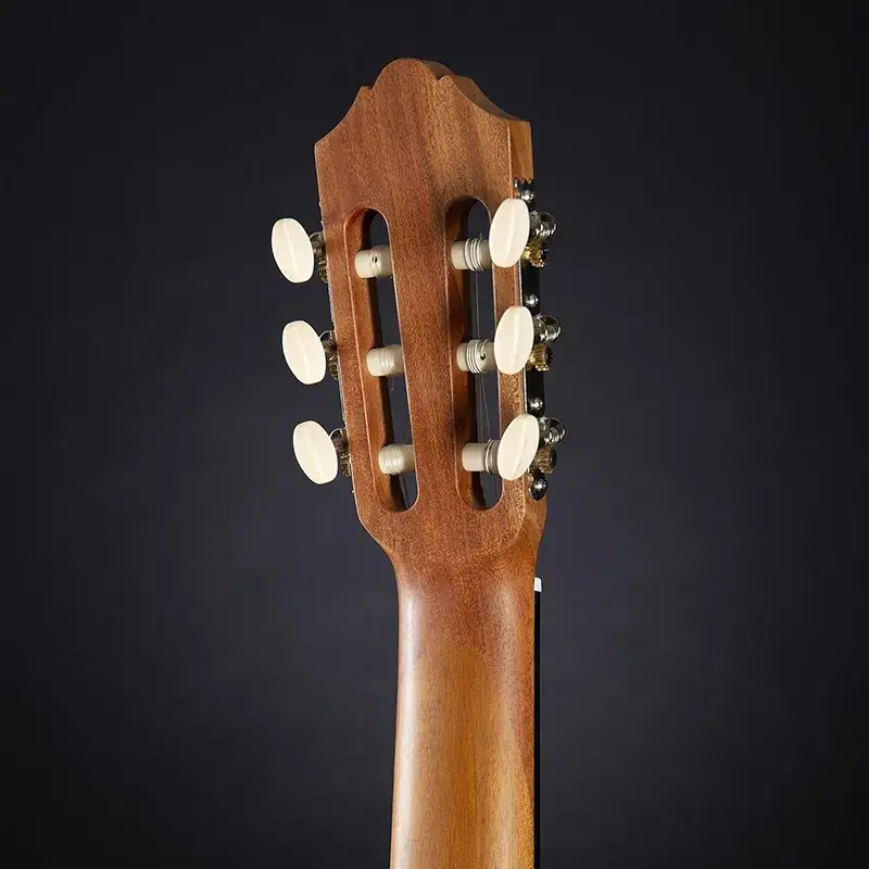 Yamaha C40 tarrachas